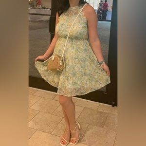 Pretty mint green summer dress 👗